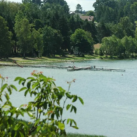 Проживание в семье Jarzebinka Веле
