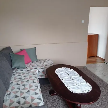 ホームステイ Jarzebinka